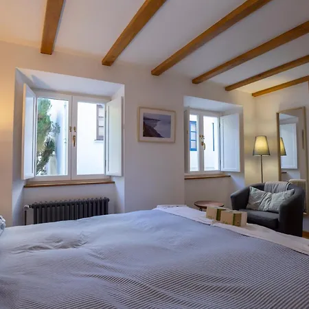 Casa Jovellanos De Casas Figueiras En Ria Eo-ribadeo * Castropol